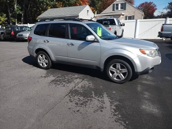2010 subaru forester limited - - by dealer - vehicle for sale in Berwick, ME – photo 2