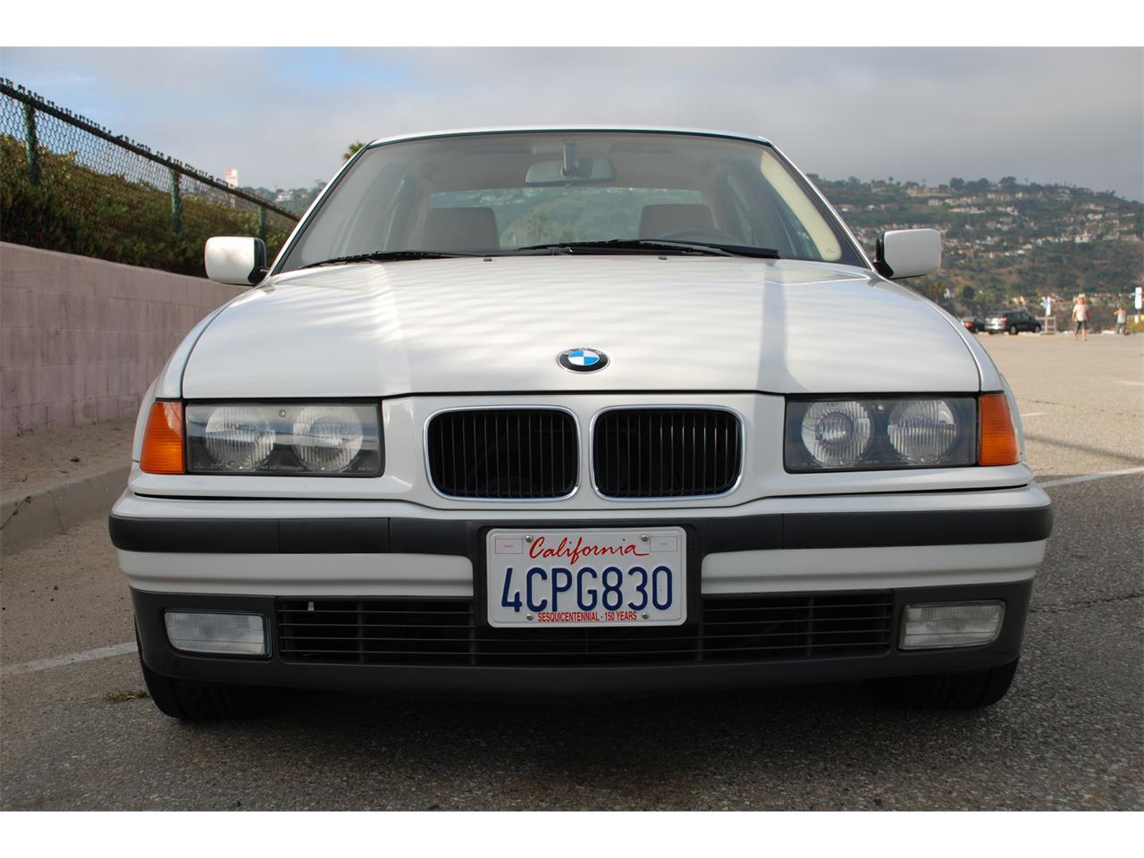 For Sale at Auction: 1995 BMW 325i for sale in Torrance, CA – photo 2