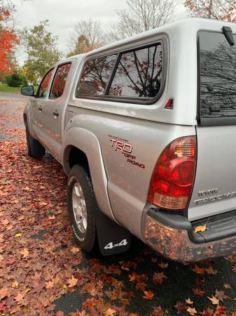 Toyota Tacoma Trd off road ((one owner)) for sale in Portland, OR – photo 3