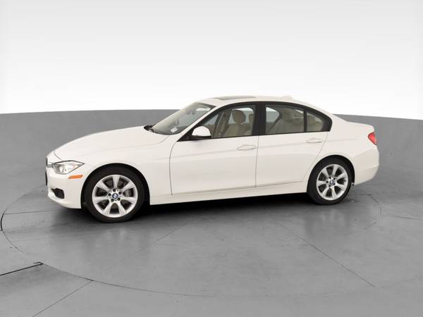 2012 BMW 3 Series 335i Sedan 4D sedan White - FINANCE ONLINE - cars... for sale in Indianapolis, IN – photo 4