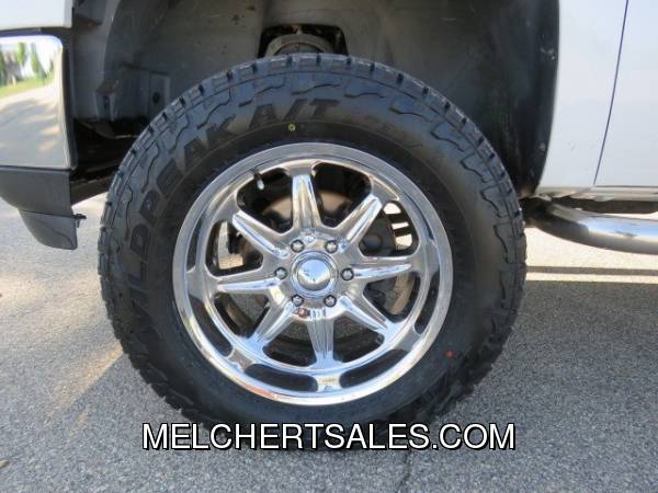 2007.5 GMC 1500 CREW SLT Z71 5.3L GAS 4WD MOON LIFTED SOUTHERN NEW... for sale in Neenah, WI – photo 11