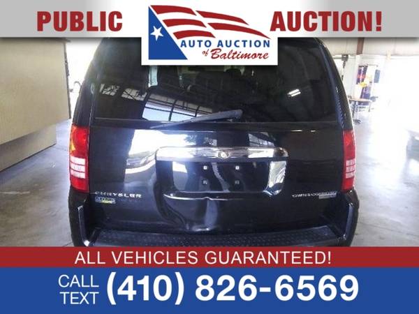 2009 Chrysler Town Country ***PUBLIC AUTO AUCTION***FALL INTO SAVING for sale in Joppa, MD – photo 8