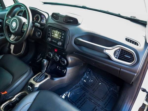 2017 Jeep Renegade LIMITED 2.4L 4WD SUV 4X4 AWD CROSSOVER WARRANTY for sale in Auburn, WA – photo 18