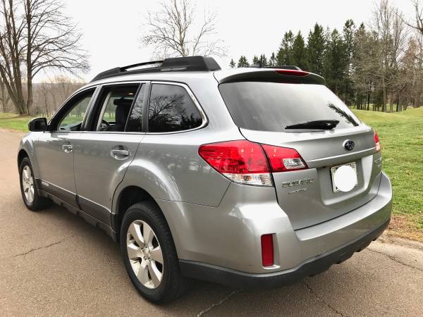2011 Subaru Outback 3 6R Ltd H6 AWD 1 Owner 132K for sale in Go Motors Niantic CT Buyers Choice Best, CT – photo 5