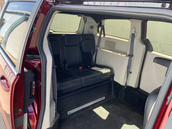 Wheelchair Accessible Van 2018 Dodge G Caravan SXT for sale in El Cajon, CA – photo 6