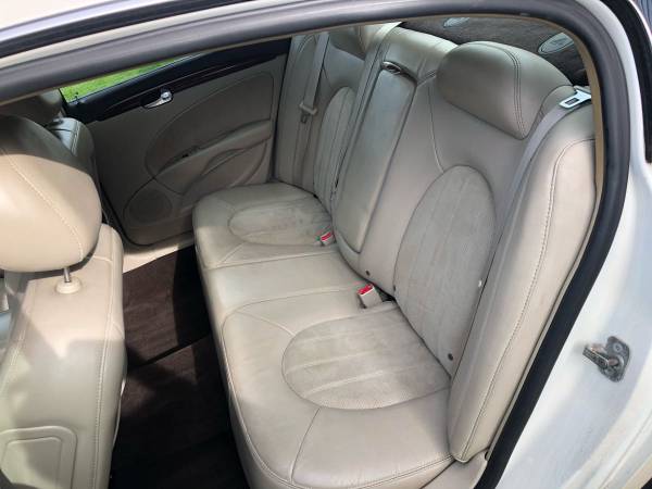 09 BUICK LUCERNE SUPER EDITION 112K NO RUST - - by for sale in Erie, PA – photo 6