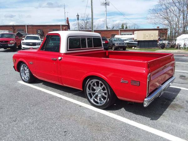 1968 GMC short bed for sale in Boone, NC – photo 2