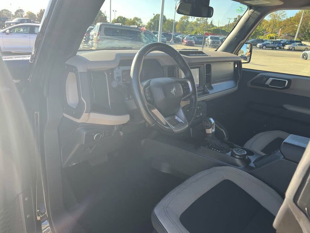 2021 Ford Bronco Advanced 4-Door 4WD for sale in Saint Clair Shores, MI – photo 3