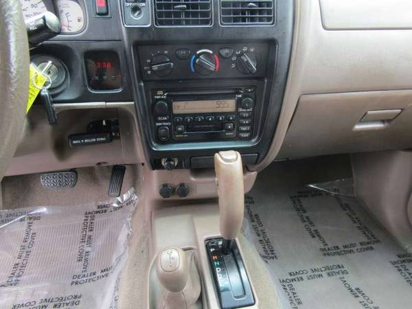 2003 Toyota Tacoma Xtracab 4x4 4WD Pickup 2D 6 ft Extended Cab Truck for sale in Gresham, OR – photo 8