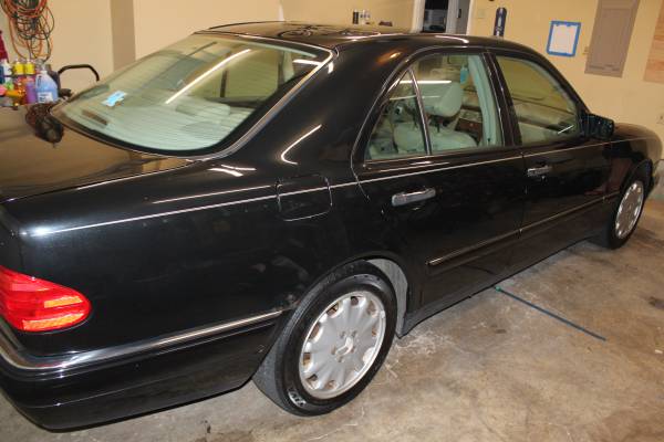 1999 Mercedes Benz E320 for sale in Lexington, KY – photo 4