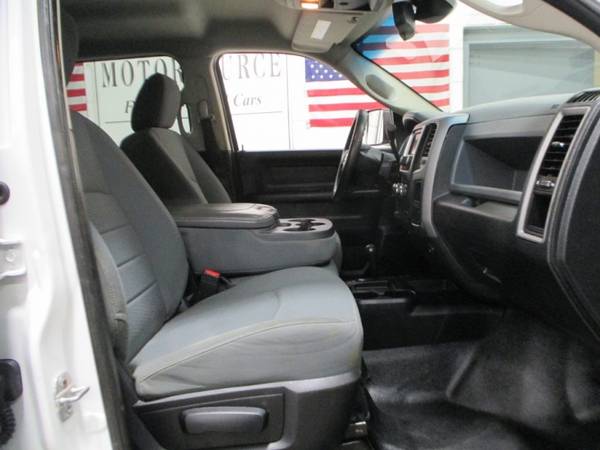 2014 Ram 2500 4WD Tradesman Crew Cab Long Bed Diesel for sale in Highland Park, IL – photo 13