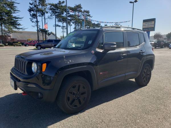 ***2018 JEEP RENEGADE 4X4 TRAILHAWK*** - cars & trucks - by dealer -... for sale in Mckinleyville, CA – photo 4