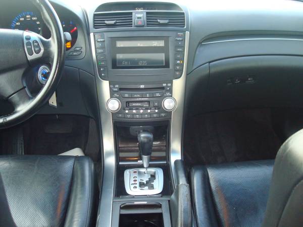 2005 Acura TL 5-Speed AT for sale in Crystal Lake, IL – photo 15