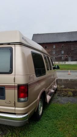 1996 Ford E150 Leisure Van by Mark III for sale in Saint Johnsville, NY – photo 5