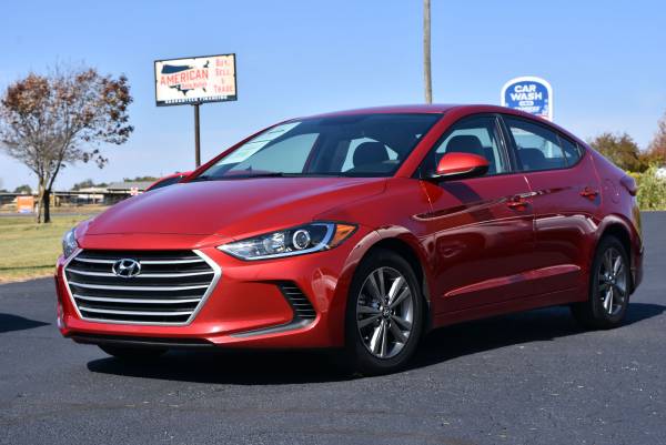 2017 Hyundai Elantra SE FWD - 2 OWNER - Easy Payments! - cars &... for sale in Nixa, AR – photo 2