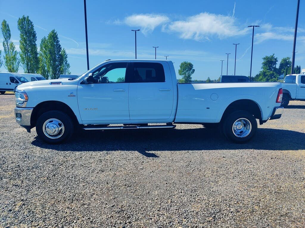 2021 RAM 3500 Big Horn Crew Cab LB DRW 4WD for sale in Newberg, OR – photo 4