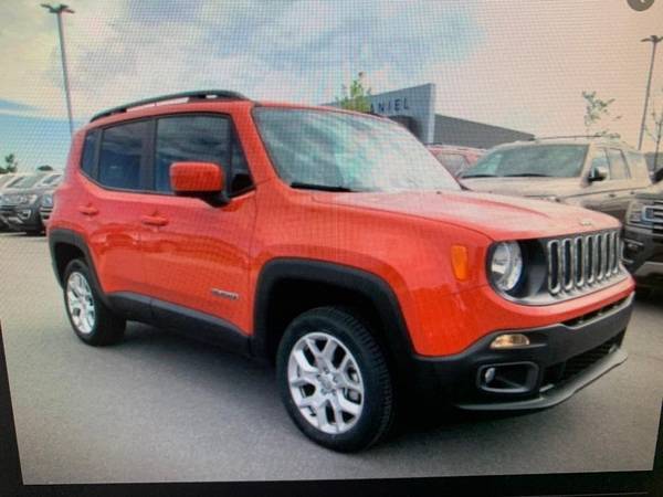 2018 Jeep Renegade Latitude FWD - cars & trucks - by dealer -... for sale in El Paso, TX – photo 7