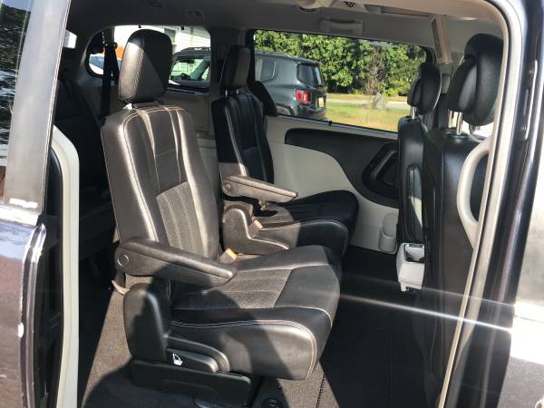 2013 Chrysler Town Country - cars & trucks - by owner - vehicle... for sale in Wayland, MI – photo 14