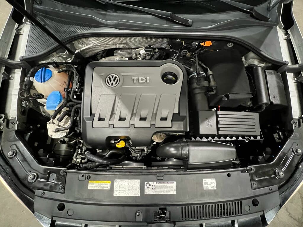 2014 Volkswagen Passat TDI SEL Premium for sale in Manassas, VA – photo 30