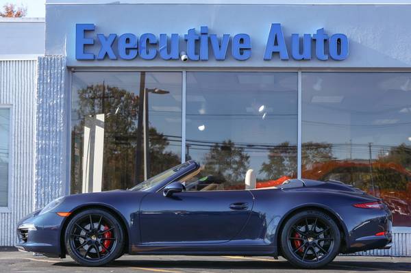 2016 PORSCHE 911 C4S Cab Only 17,000 Miles! - cars & trucks - by... for sale in Smithfield, RI – photo 4