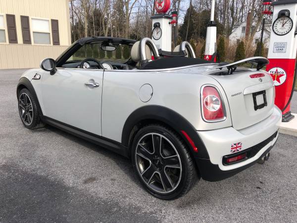 2012 Mini Cooper Roadster S 6 Speed Manual Clean Carfax 4 New Tires for sale in Palmyra, PA – photo 8