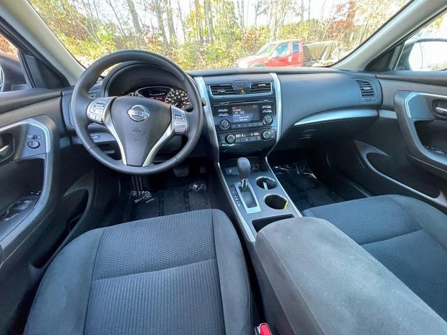 2015 Nissan Altima 2.5 SV for sale in Other, MA – photo 10