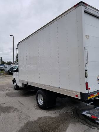 2012 Chevy 15' box truck for sale in Lake Worth, FL – photo 3