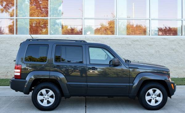 Graphite Grey 2010 Jeep Liberty Sport - V6 4x4 - 149k Miles for sale in Raleigh, NC – photo 2