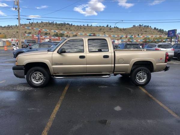 2004 Chevrolet, Chevy Silverado 2500HD LT Crew Cab Short Bed 4WD -... for sale in Billings, MT – photo 2
