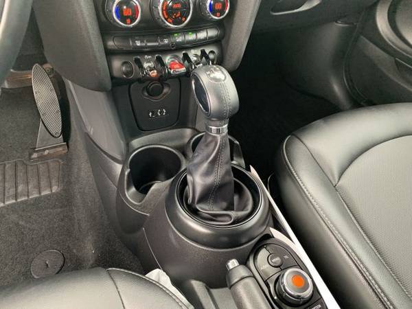 2017 MINI Hardtop Cooper SKU:H2D16239 Hatchback for sale in Dallas, TX – photo 11