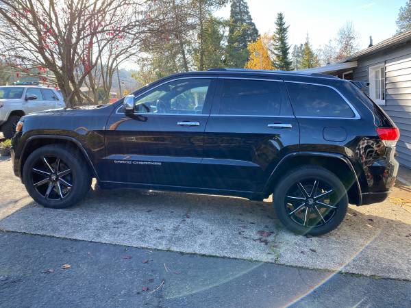 2014 Jeep Grand Cherokee Overland - cars & trucks - by owner -... for sale in Roseburg, OR – photo 3