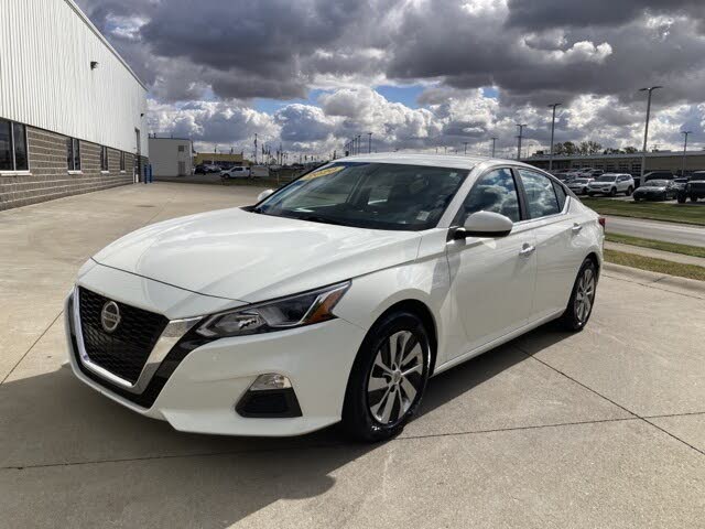 2020 Nissan Altima 2.5 S FWD for sale in Greenwood, IN – photo 2