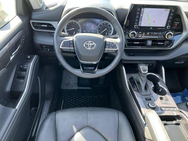 2021 Toyota Highlander Limited for sale in Wood River, IL – photo 2