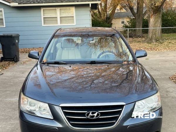 2010 Hyundai Sonata - - by dealer - vehicle automotive for sale in TAMPA, FL