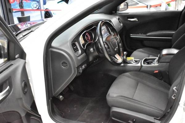 2018 Dodge Charger R/T - - by dealer - vehicle for sale in Cuyahoga Falls, PA – photo 22
