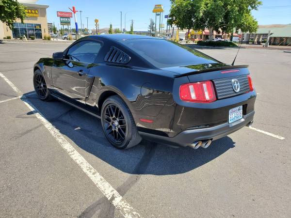 2012 Ford Mustang v6 premium for sale in Yakima, WA – photo 2