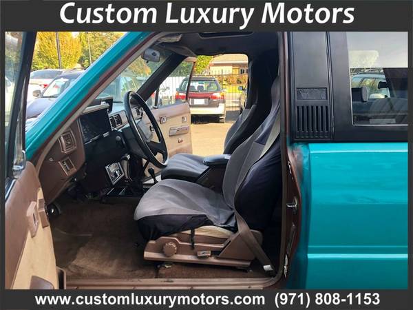 1986 Toyota 4Runner SR5 4x4 / Rust Free / 22RE / Manual / for sale in Salem, OR – photo 9