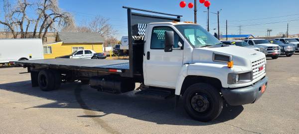 2005 GMC 5500 Topkick With 8 1 V8 And 24ft Flatbed for sale in Wheat Ridge, CO – photo 3