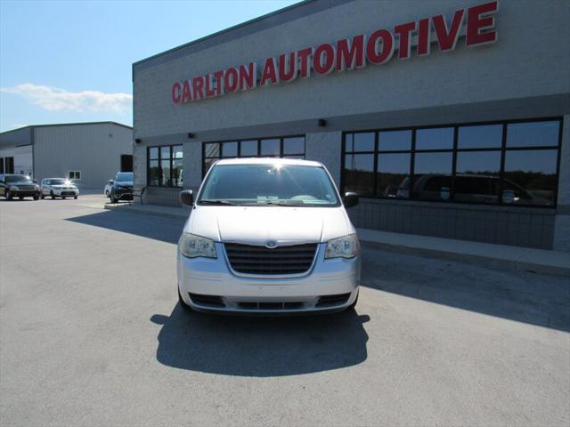 2008 Chrysler Town & Country LX for sale in Oostburg, WI – photo 2
