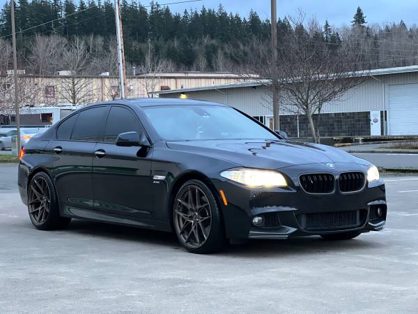 2011 BMW 550i X Drive M-Sport low miles for sale in Seattle, WA – photo 3
