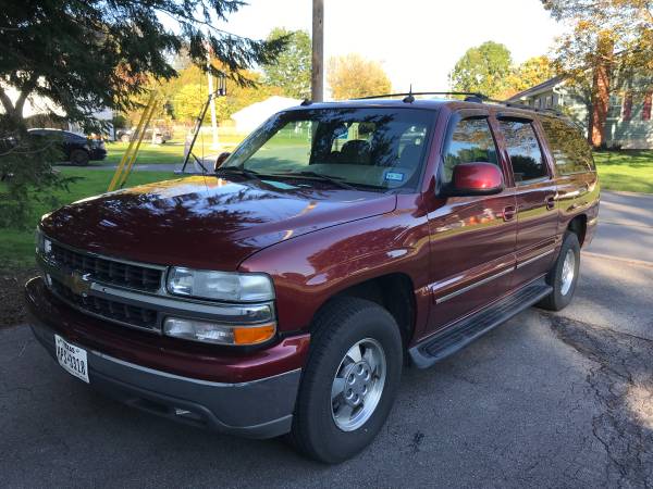 2003 Chevy Suburban LT for sale in Rome, NY – photo 12