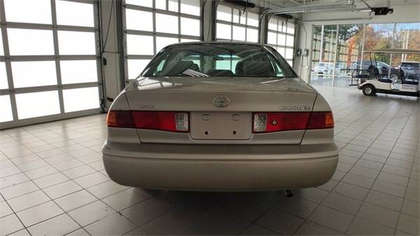 2000 Toyota Camry LE - cars & trucks - by dealer - vehicle... for sale in Auburn, MA – photo 12