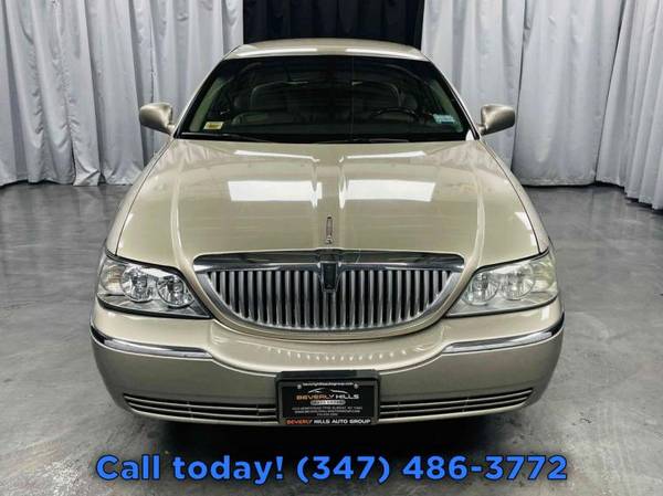 2003 Lincoln Town Car Executive Sedan - - by dealer for sale in Elmont, NY – photo 2