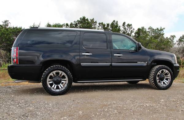 2008 GMC YUKON XL DENALI*6.2L V8*20" XD's*BLACK LEATHER*MUST SEE!!! for sale in Liberty Hill, TX – photo 11