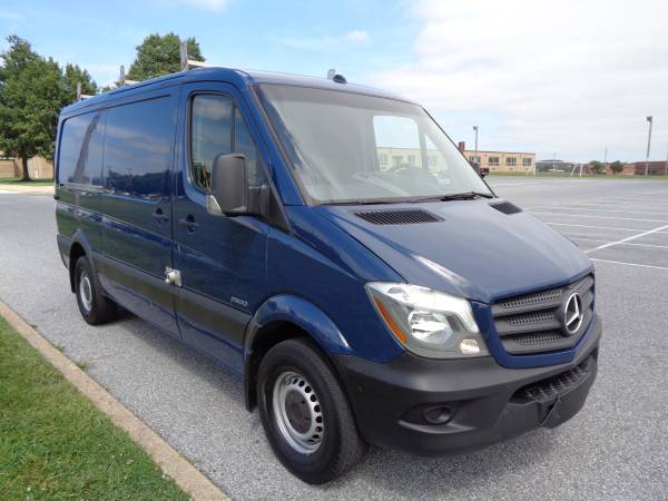 2014 MERCEDES-BENZ SPRINTER 2500 CARGO 144WB! 1-OWNER, WELL KEPT!! for sale in Palmyra, NY – photo 4
