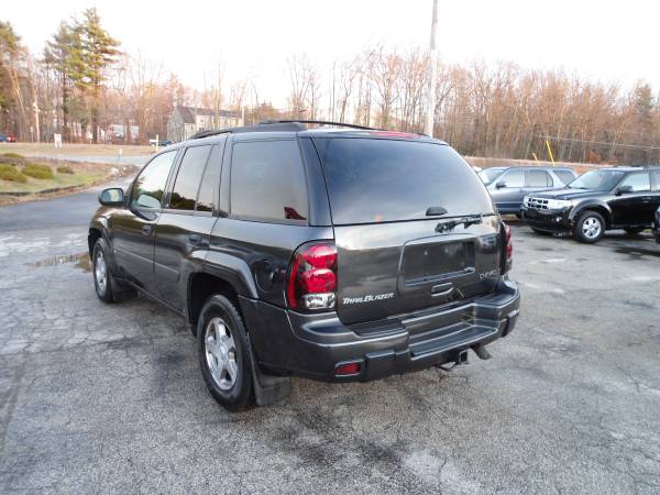 Chevy Trailblazer SUV 4X4 Tow Package Sunroof *1 Year Warranty** -... for sale in Hampstead, MA – photo 8