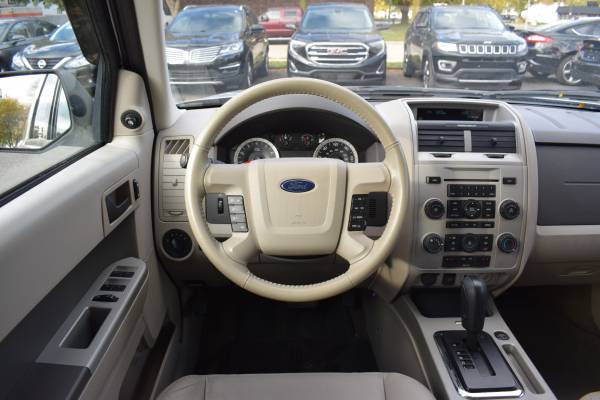 ***2011 FORD ESCAPE XLT-80K MILES*** SUNROOF, USB, AUX!!! for sale in Taylor, MI – photo 10