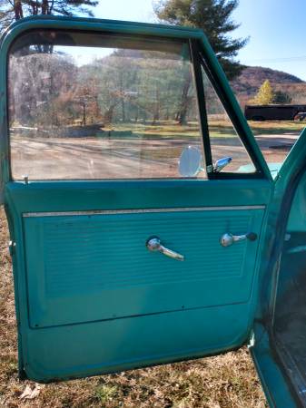 1968 Chevy C10 2wd short bed for sale in Leverett, MA – photo 15