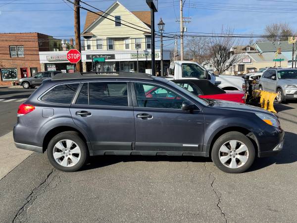 2011 SUBARU OUTBACK 2 5i LIMITED AWD 4DR WAGON for sale in Milford, NJ – photo 17