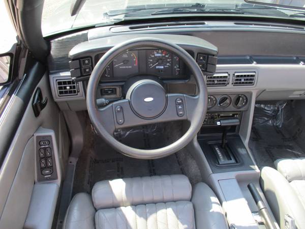 SUPER CLEAN ALL ORIGINAL COLLECTOR 1987 FORD MUSTANG GT CONVERTIBLE V8 for sale in Foley, MN – photo 16